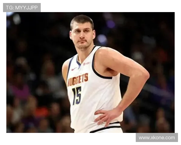 约基奇三双助掘金力克湖人